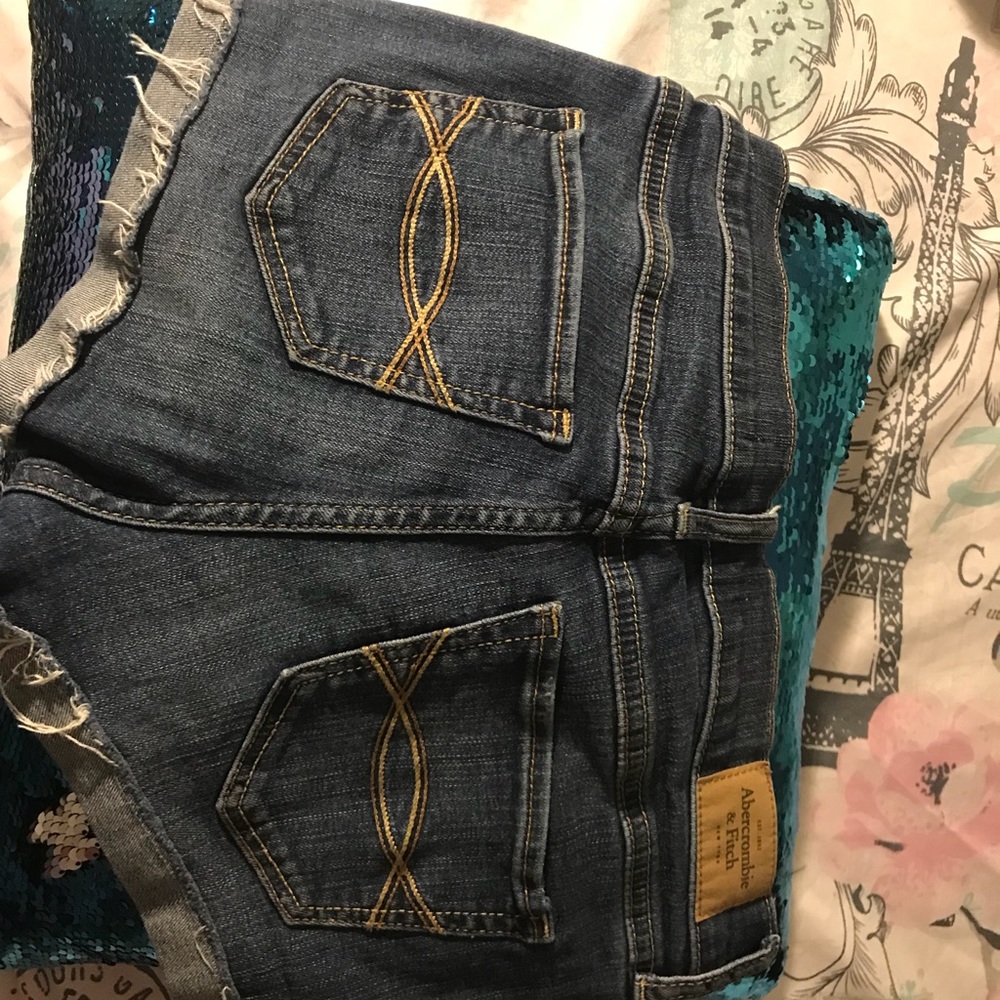 Shorts - Picture 2 of 2